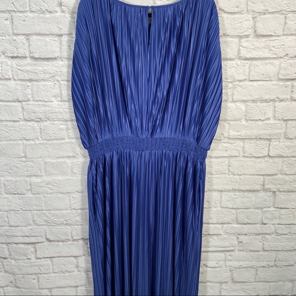 Like New Prologue Dress - Picture 7 of 8